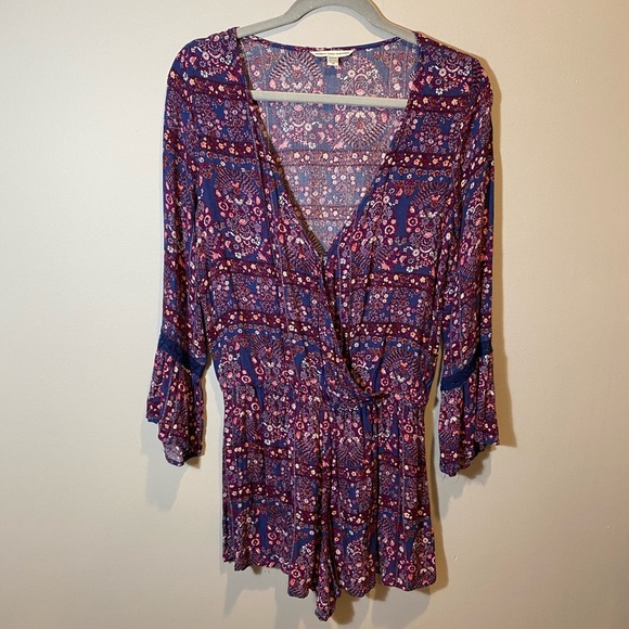 American Eagle Outfitters Pants - American Eagle Purple Floral Romper
